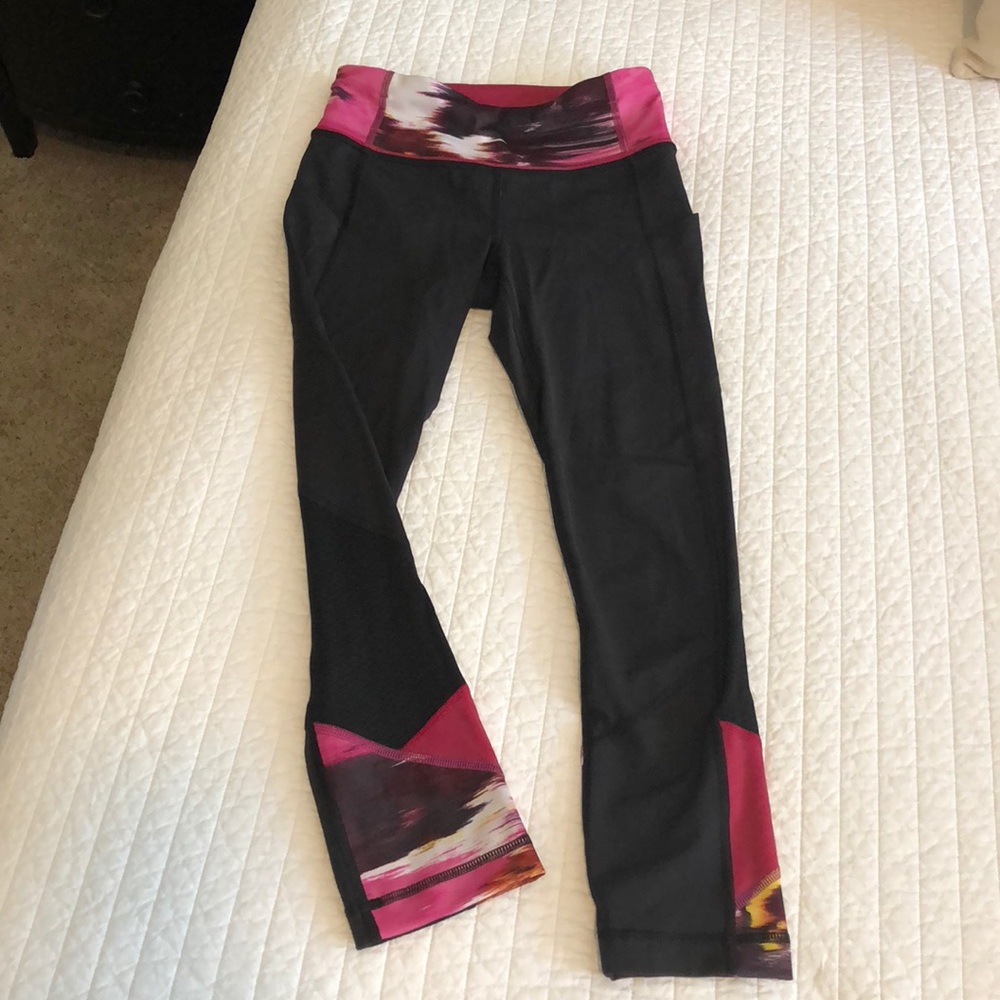 Lululemon Capri pants